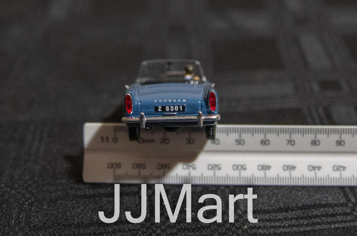 James Bond #17 Sunbeam Alpine 1960 Dr No Universal Hobbies