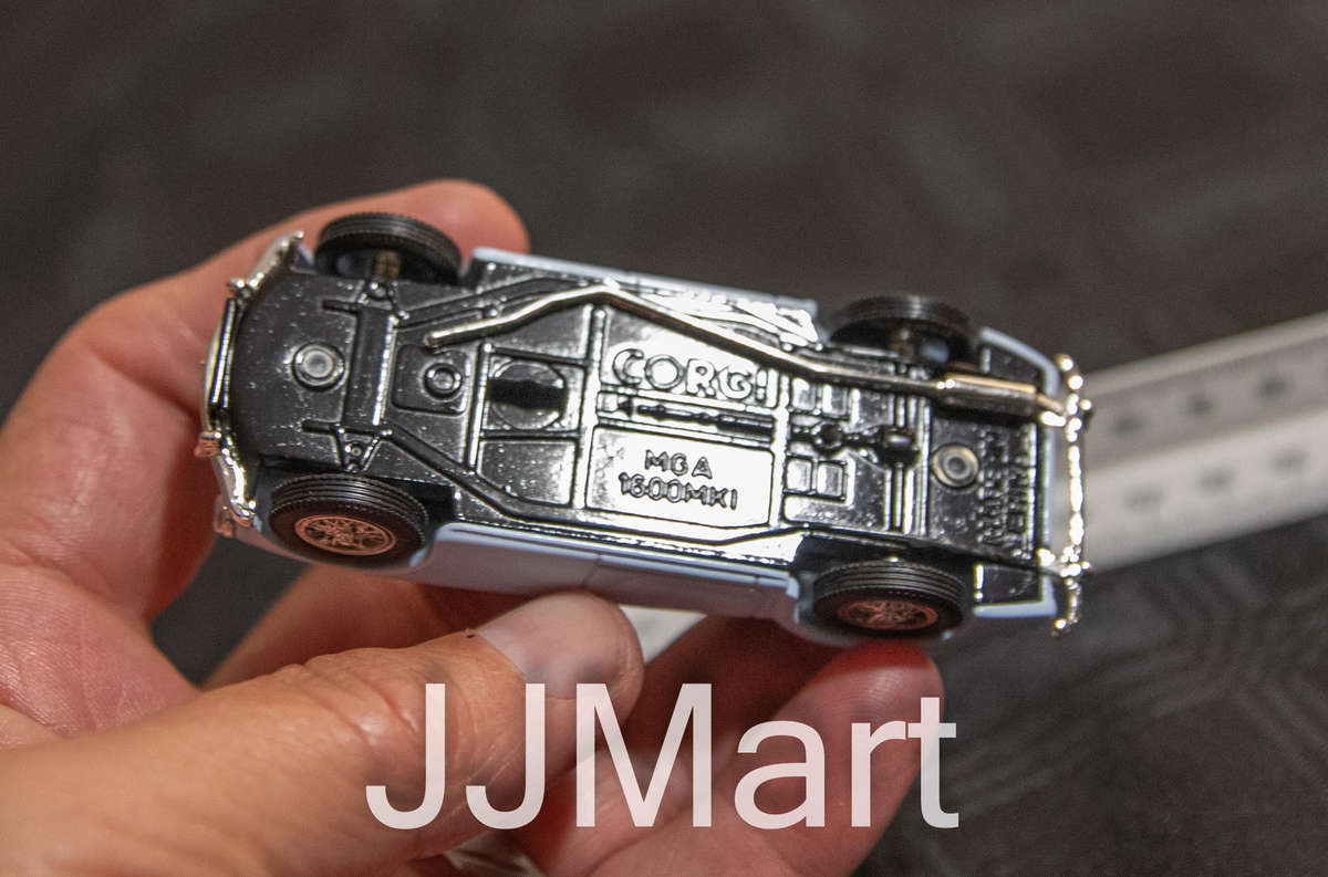 Corgi Classics (03201) MGA Soft Top Model Car