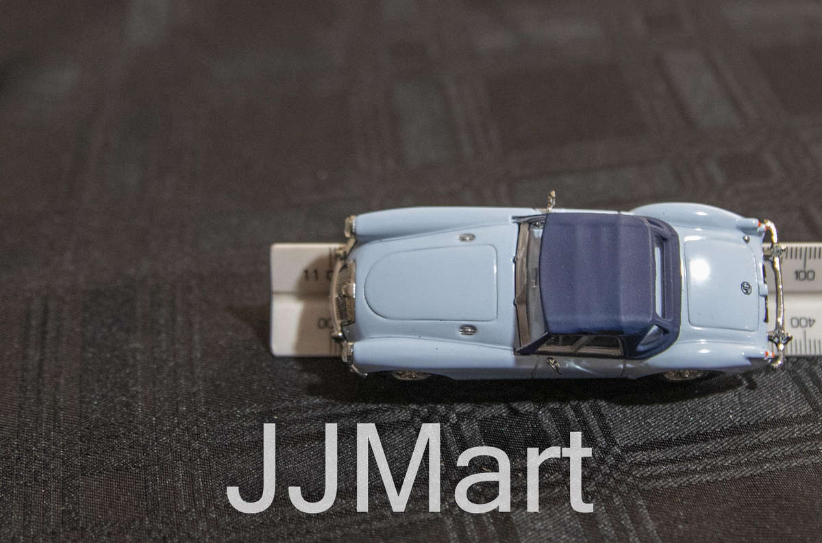 Corgi Classics (03201) MGA Soft Top Model Car