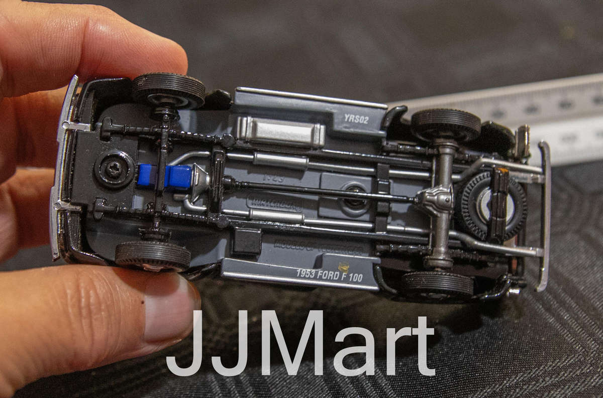 Matchbox 1953  Ford F100 Roadside Service Truck 1:43