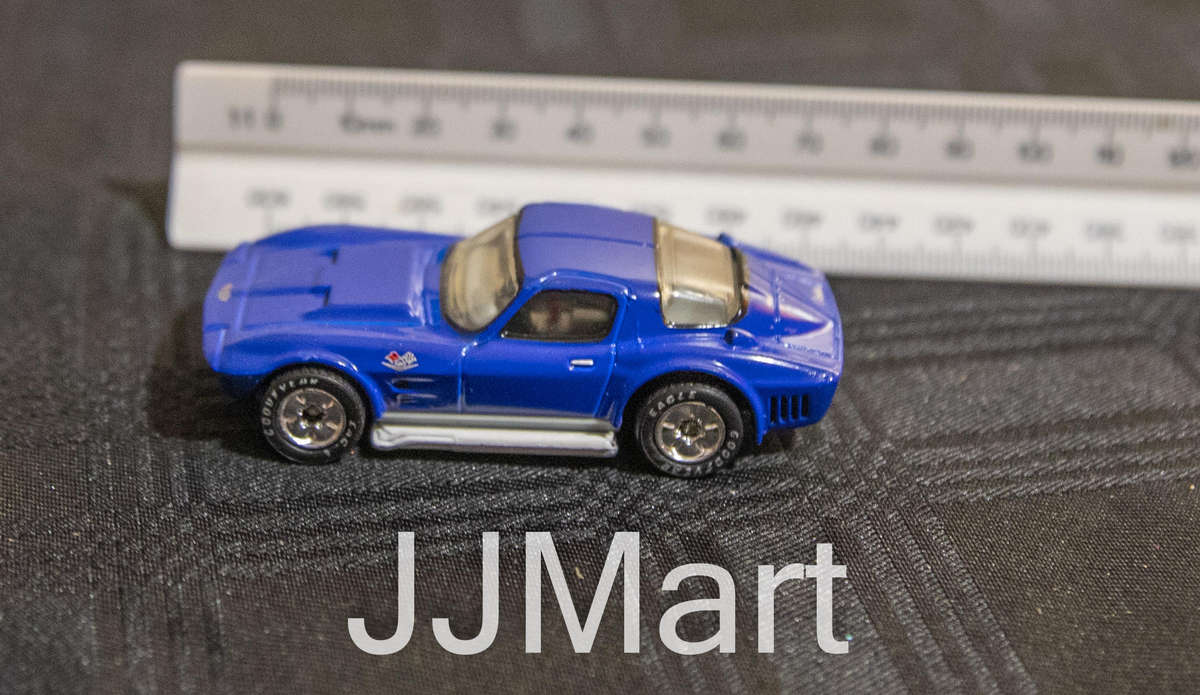 Vintage 1989 Blue Corvette Grand Sport Matchbox Die Cast 1:58