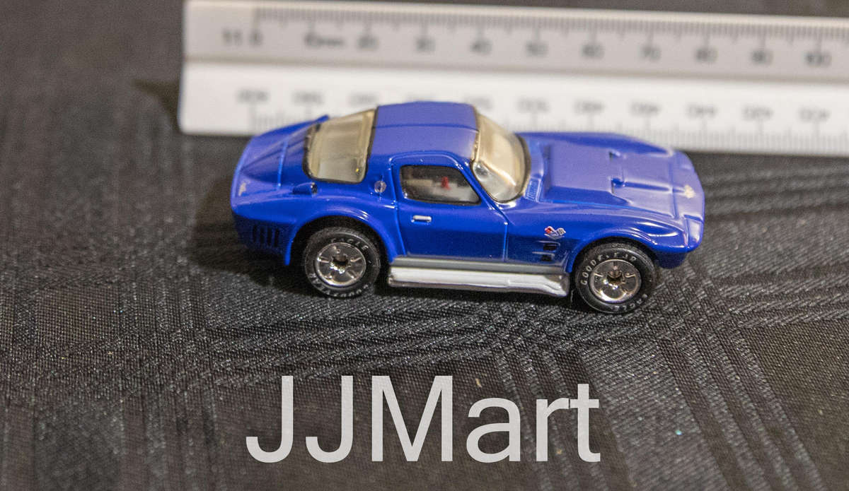 Vintage 1989 Blue Corvette Grand Sport Matchbox Die Cast 1:58