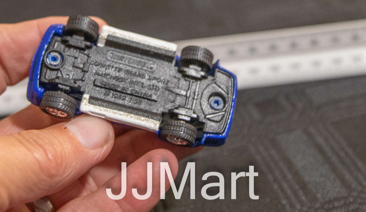 Vintage 1989 Blue Corvette Grand Sport Matchbox Die Cast 1:58