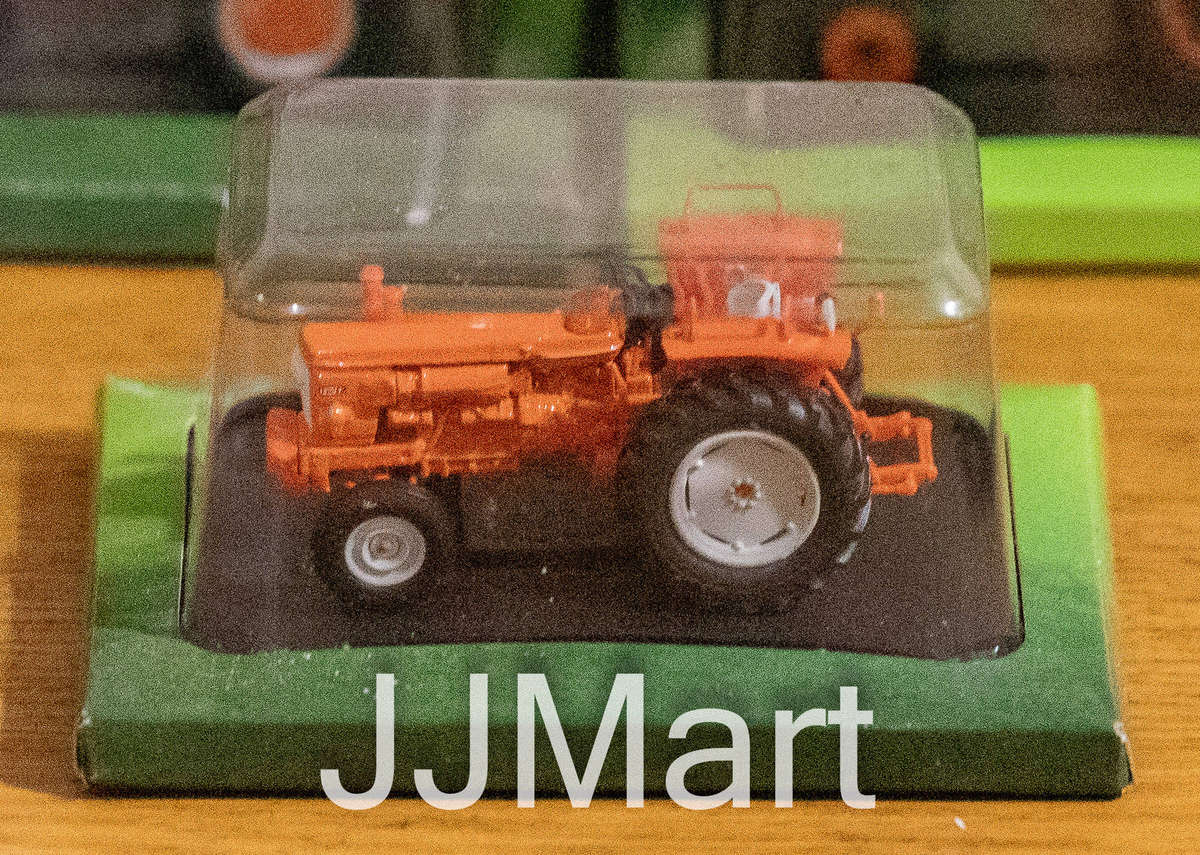 Hachette Partworks-Scale Model-Tractor - Renault Super 6D-1966