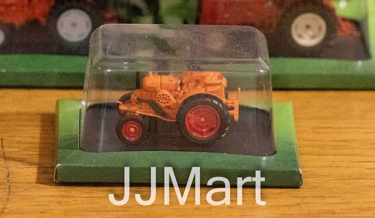 Hachette Partworks-Scale Model-Tractor -ICLASSIC 1952 ALLGAIER R22