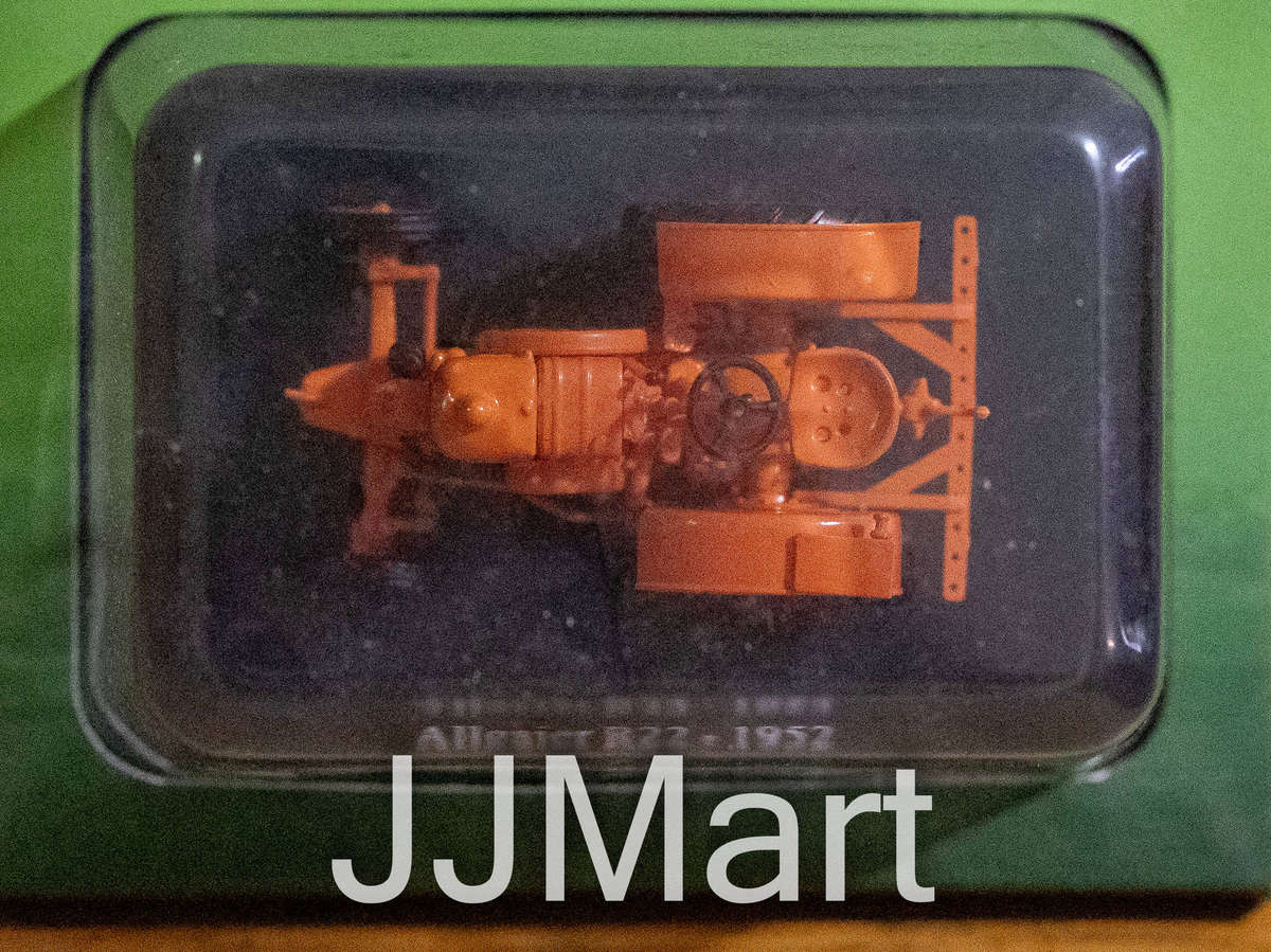 Hachette Partworks-Scale Model-Tractor -ICLASSIC 1952 ALLGAIER R22