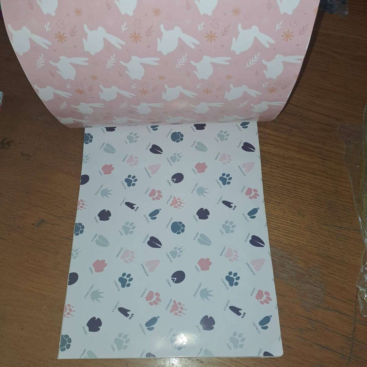 Craft / School Book / Gift Wrapping Pad - Wlidlife