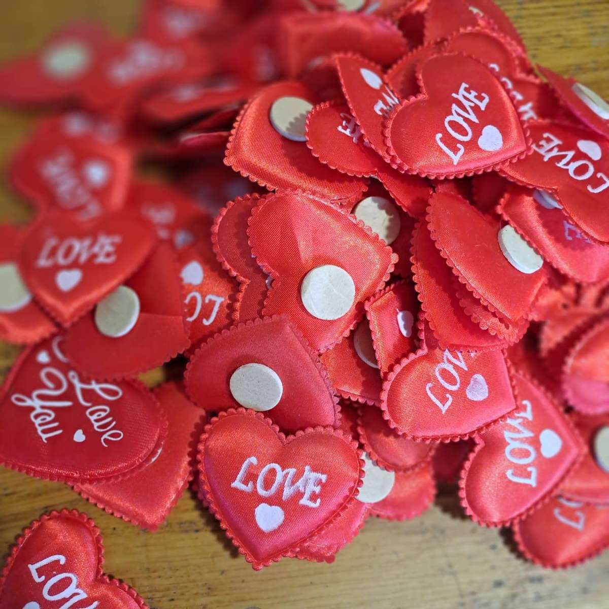 Job lot cloth hearts (99)