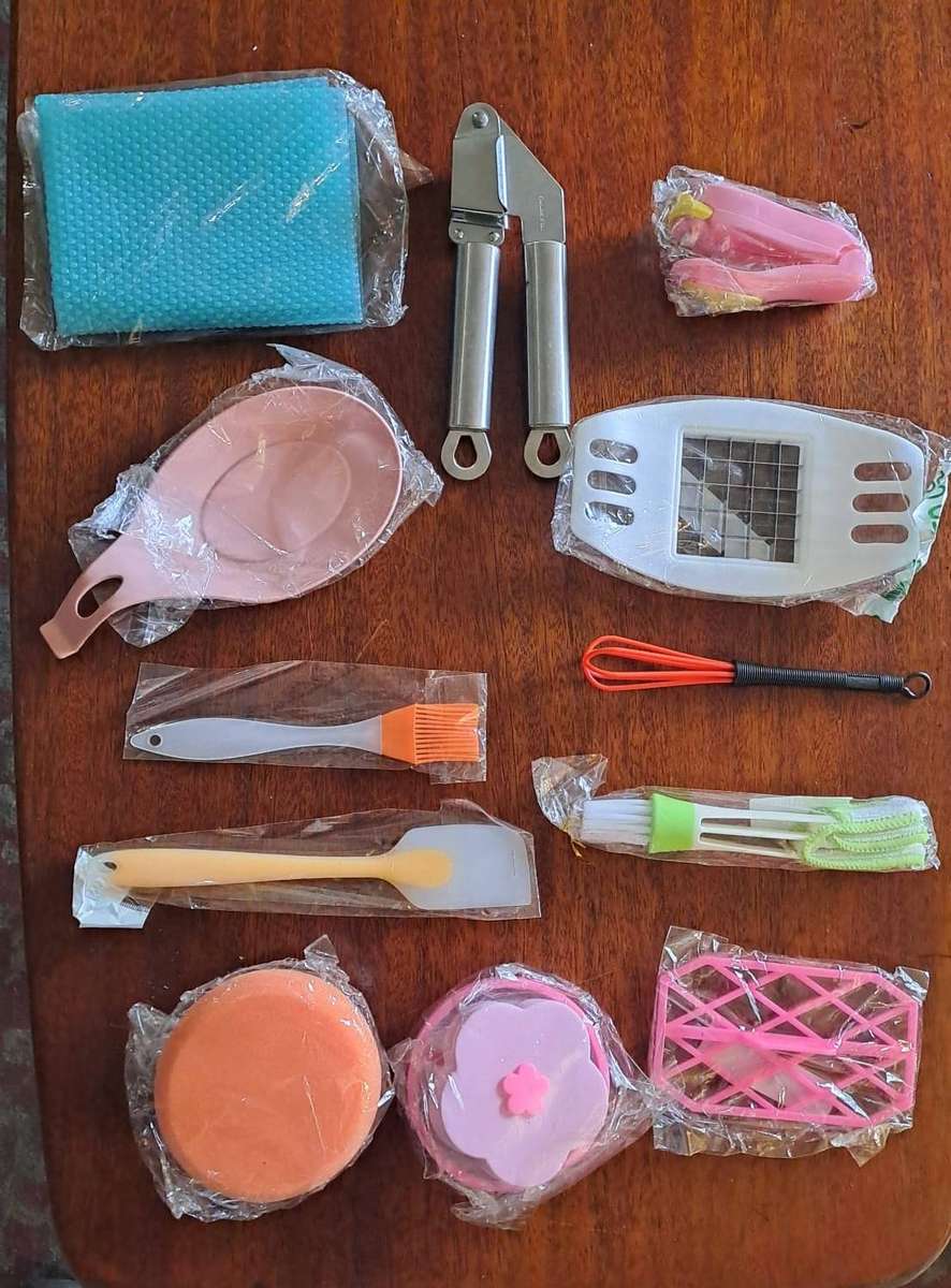 Job Lot Kitchen / Baking/ Cooking Stuff