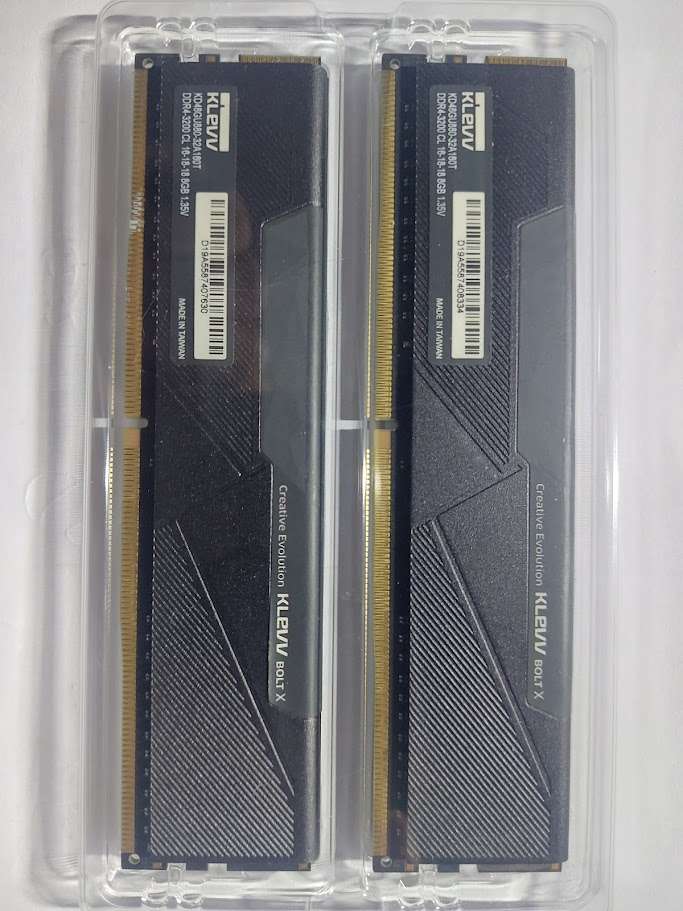 Klevv Bolt X DDR4 16GB (2x8GB) 3200MT/s  Gaming/OC Ready
