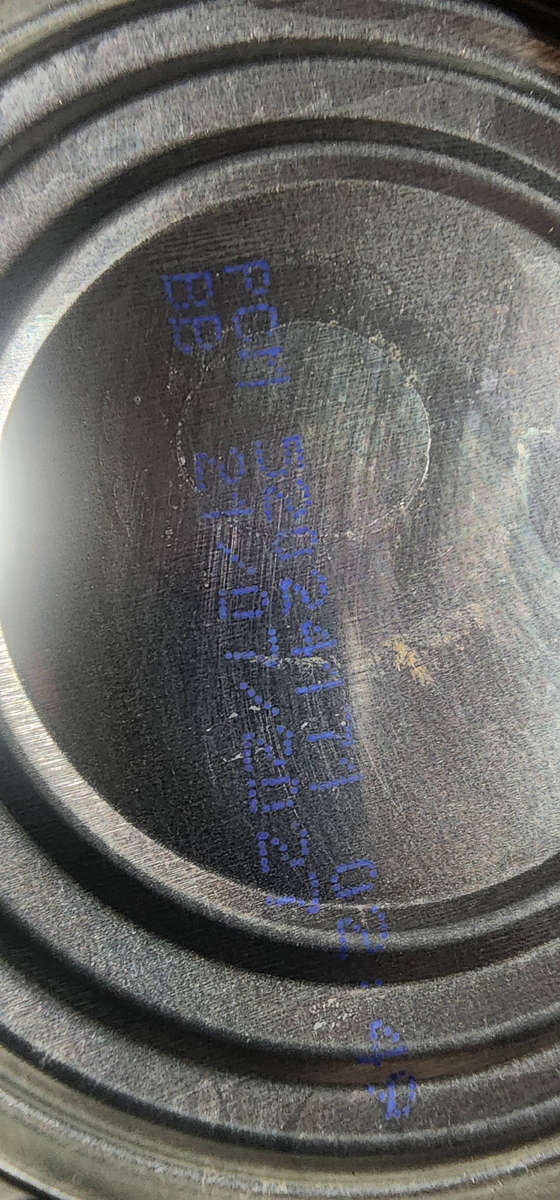 Pamper Cat Food Cans (1 bid for 6 cans)