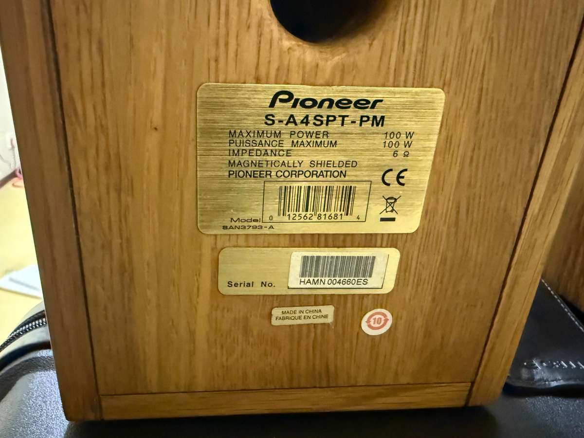 Pioneer SA4SPT Bookshelf Speakers