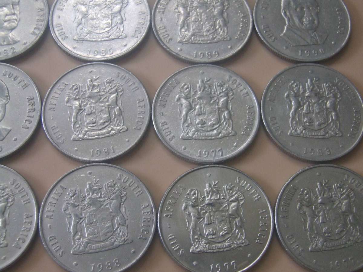 25 VINTAGE  SOUTH AFRICA R1 COINS