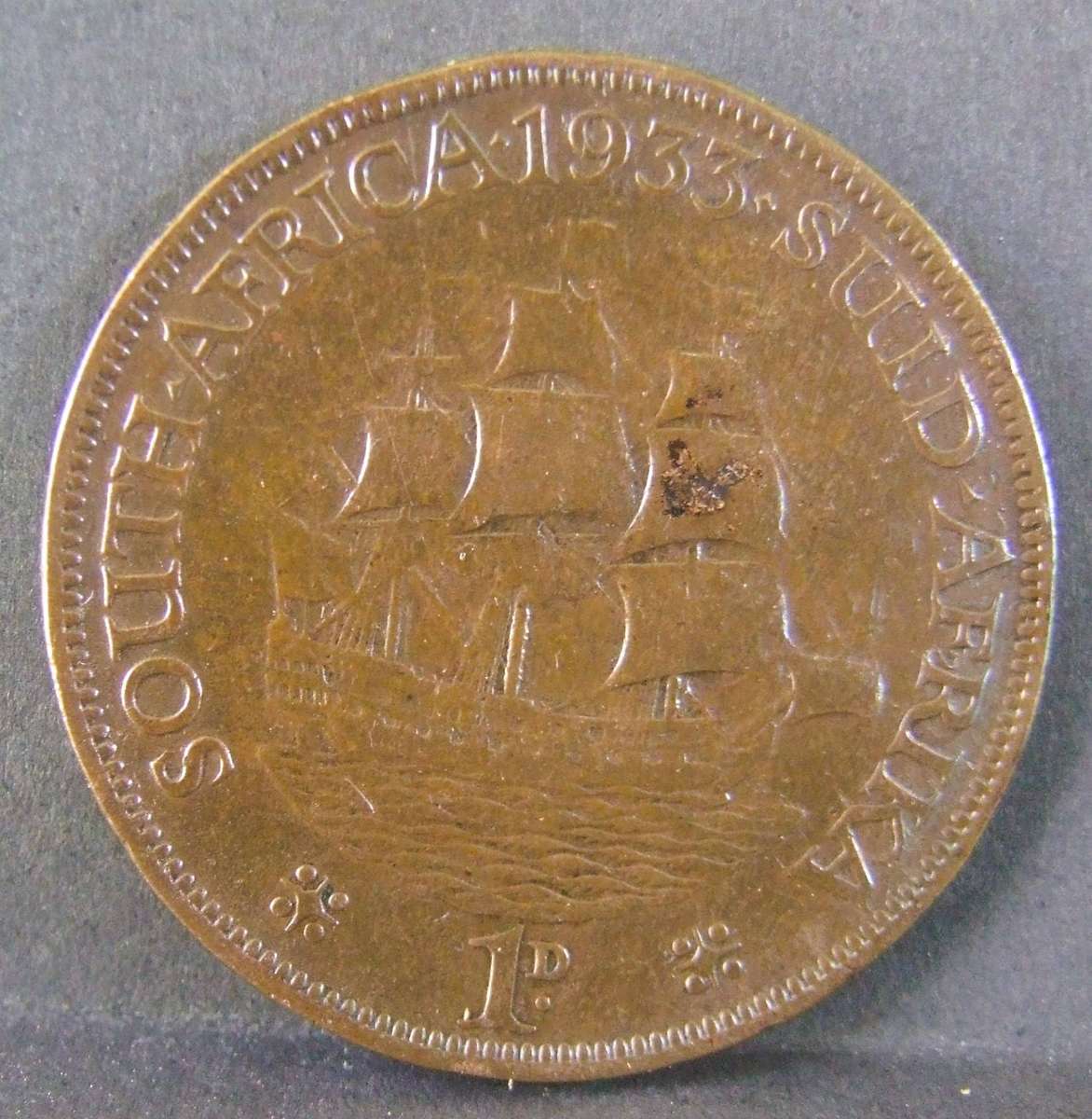 KING GEORGE V SERIES,,, 1933 1 PENNY ( HIGH CAT VALUE)