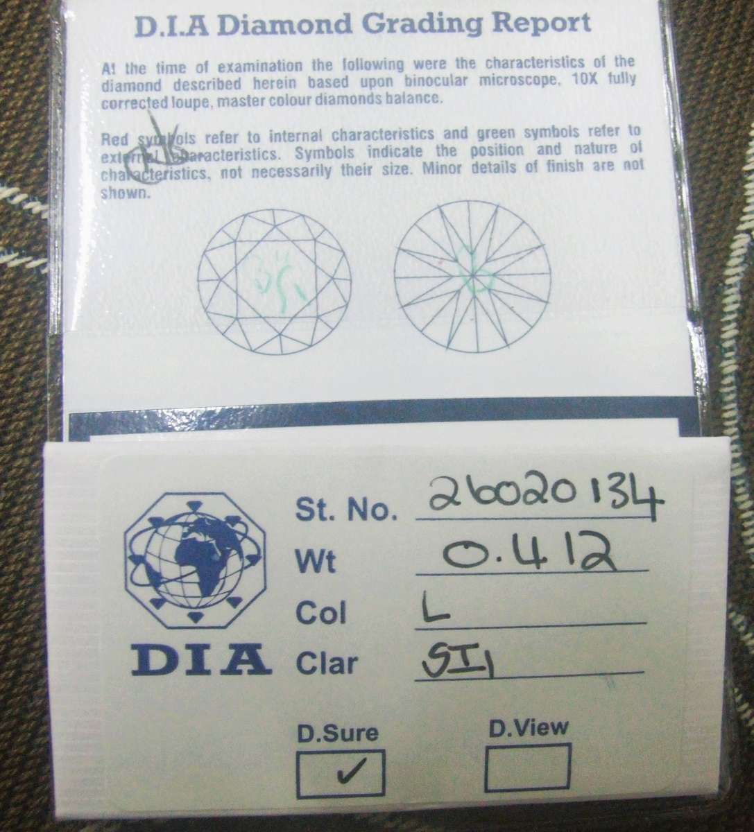 0.412 Carat  colour L Round Natural Diamond,,, WITH FULL DIAMOND REPORT
