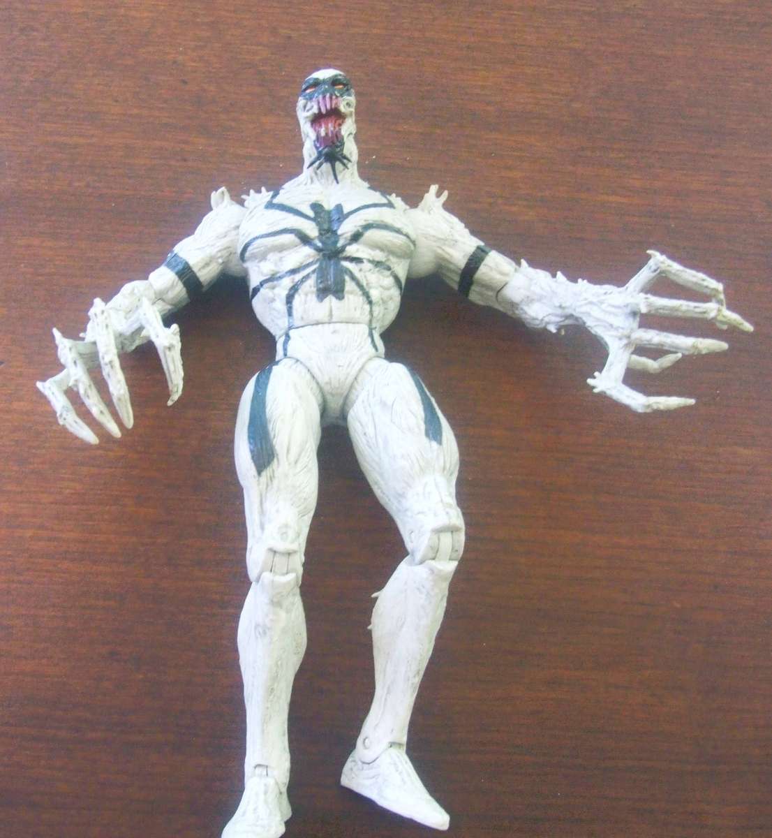 COLLECTABLE Marvel Select Anti-Venom Action Figure