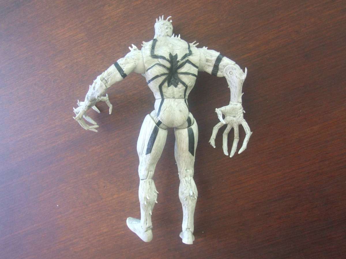 COLLECTABLE Marvel Select Anti-Venom Action Figure
