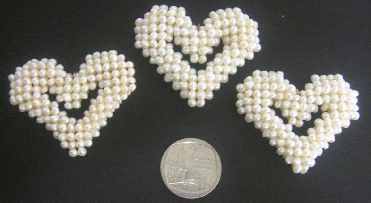 CLUSTER OF REAL PEARLS (HART) 2