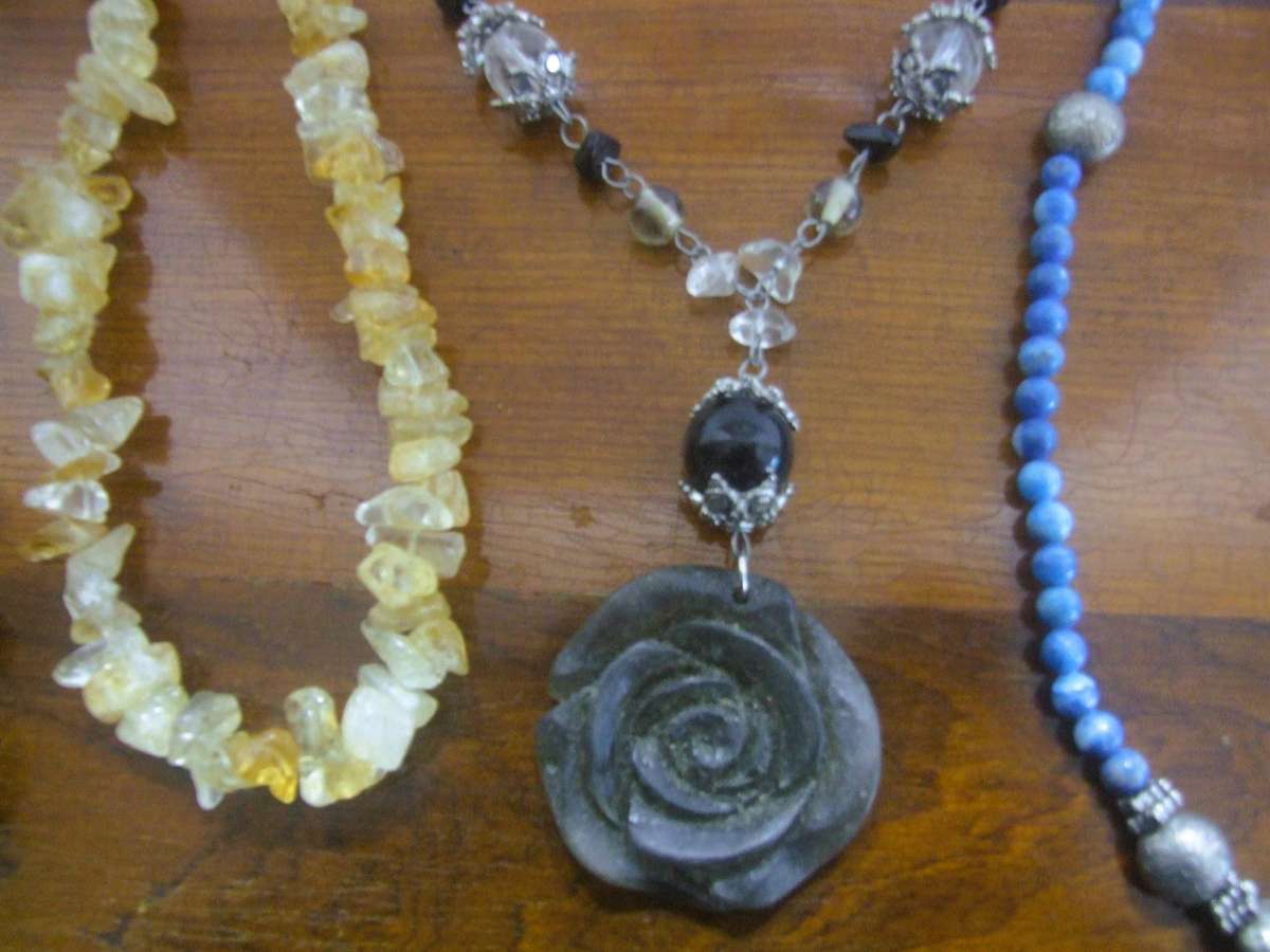 vintage  costume jewelry real crystal