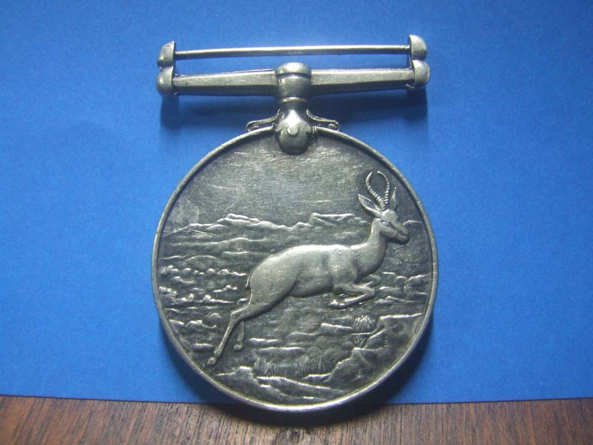 @    silver South African Africa Service Medal from World War II