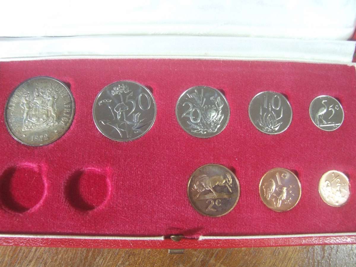 @     1972 PROOF SET NO GOLD BUT WITH SILVER R1