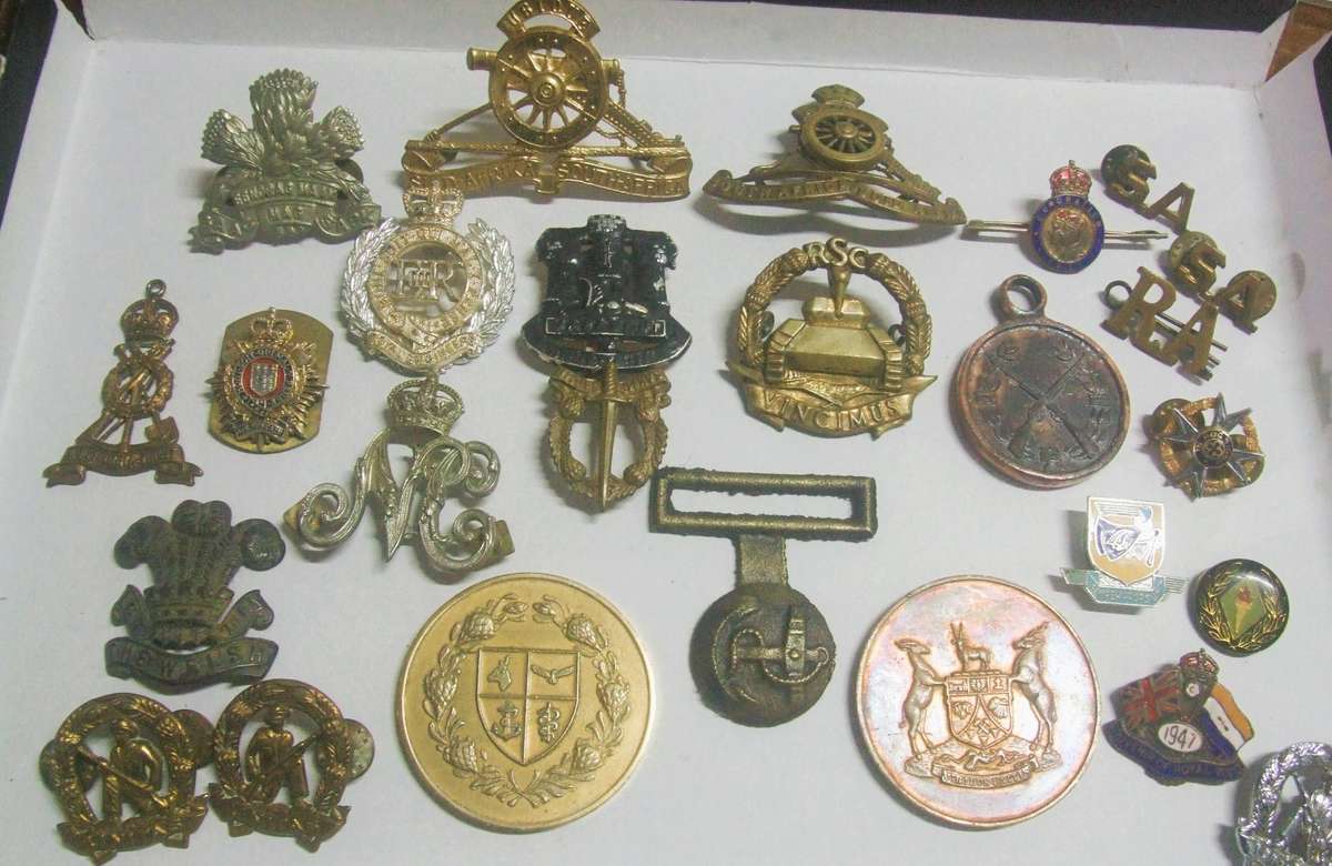 Vintage Military Badges, Pins, Medals - South African & British
