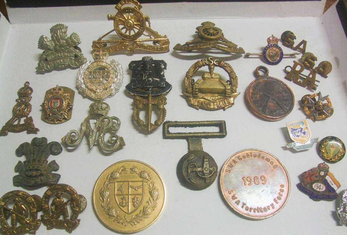 Vintage Military Badges, Pins, Medals - South African & British
