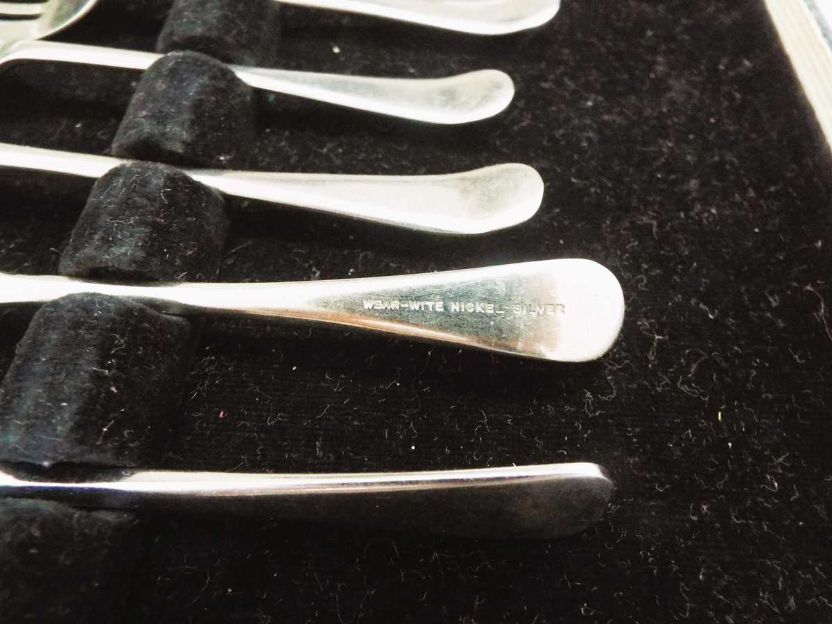 vintage ,,Nice  Dessert cutlery set IN BOX