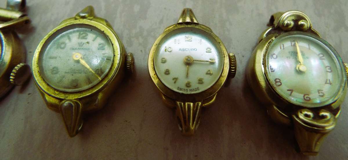 5 x old lady's watches as 1 lot