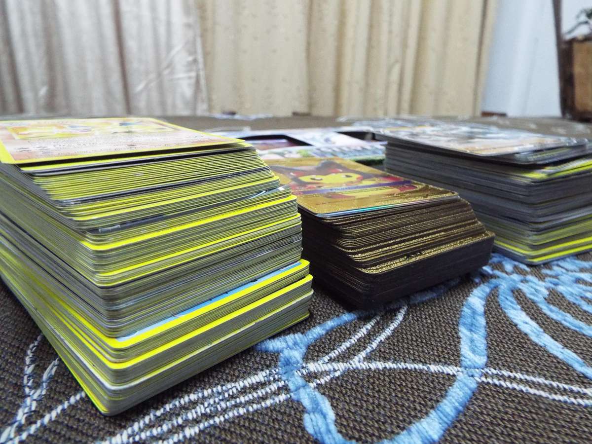 Pokemon Collectable Cards Lot - 300+ Cards