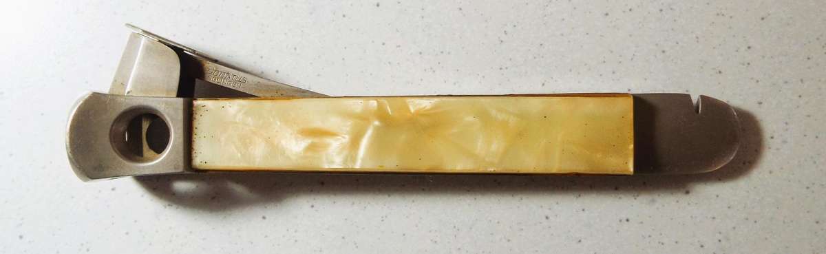 Vintage cigar cutter ,Germany Solingen ,mother of pearl handle