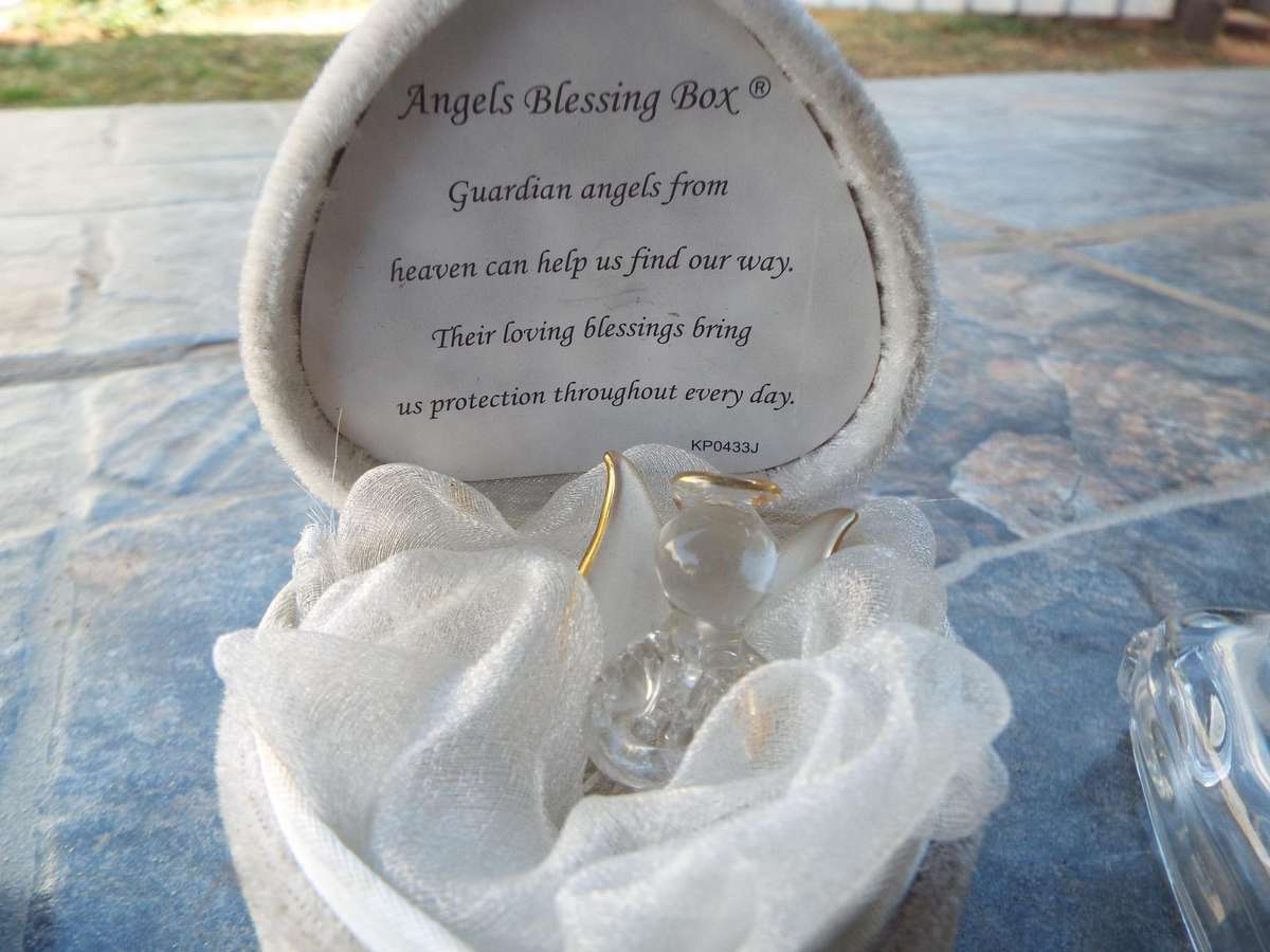 VINTAGE COLLECTABLE LOT