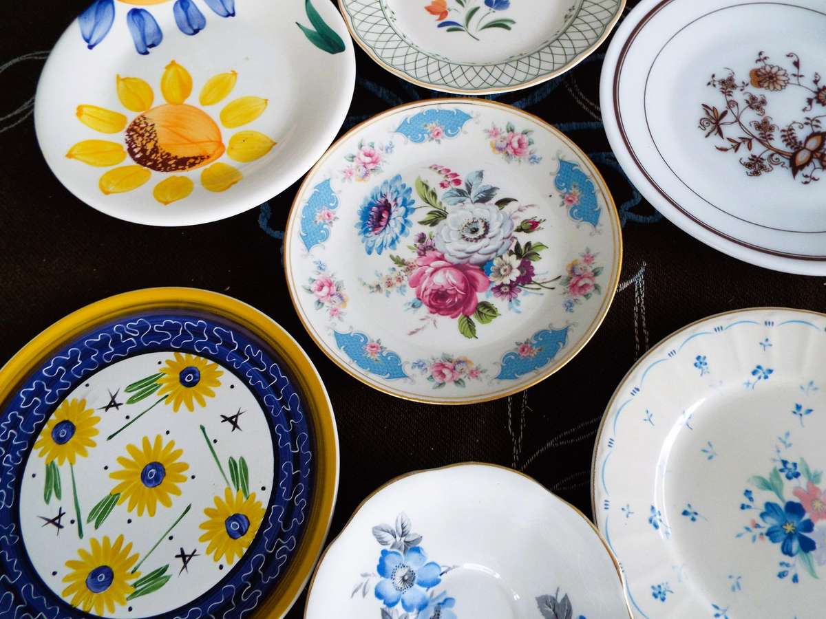 vintage Plate  Lot (porcelain mostly )over 30 items as 1 big lot