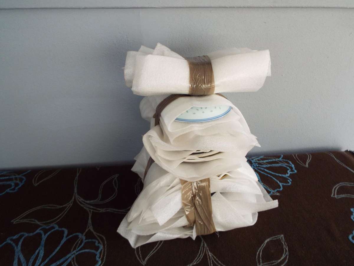 vintage Plate  Lot (porcelain mostly )over 30 items as 1 big lot