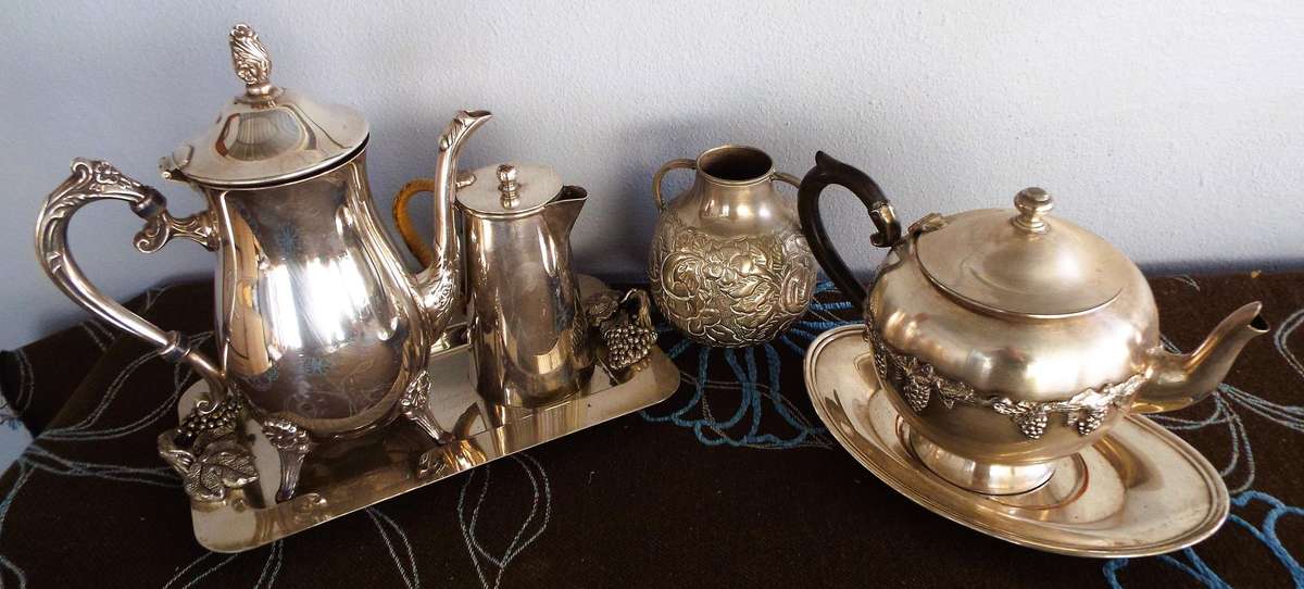 Vintage Tea Lot