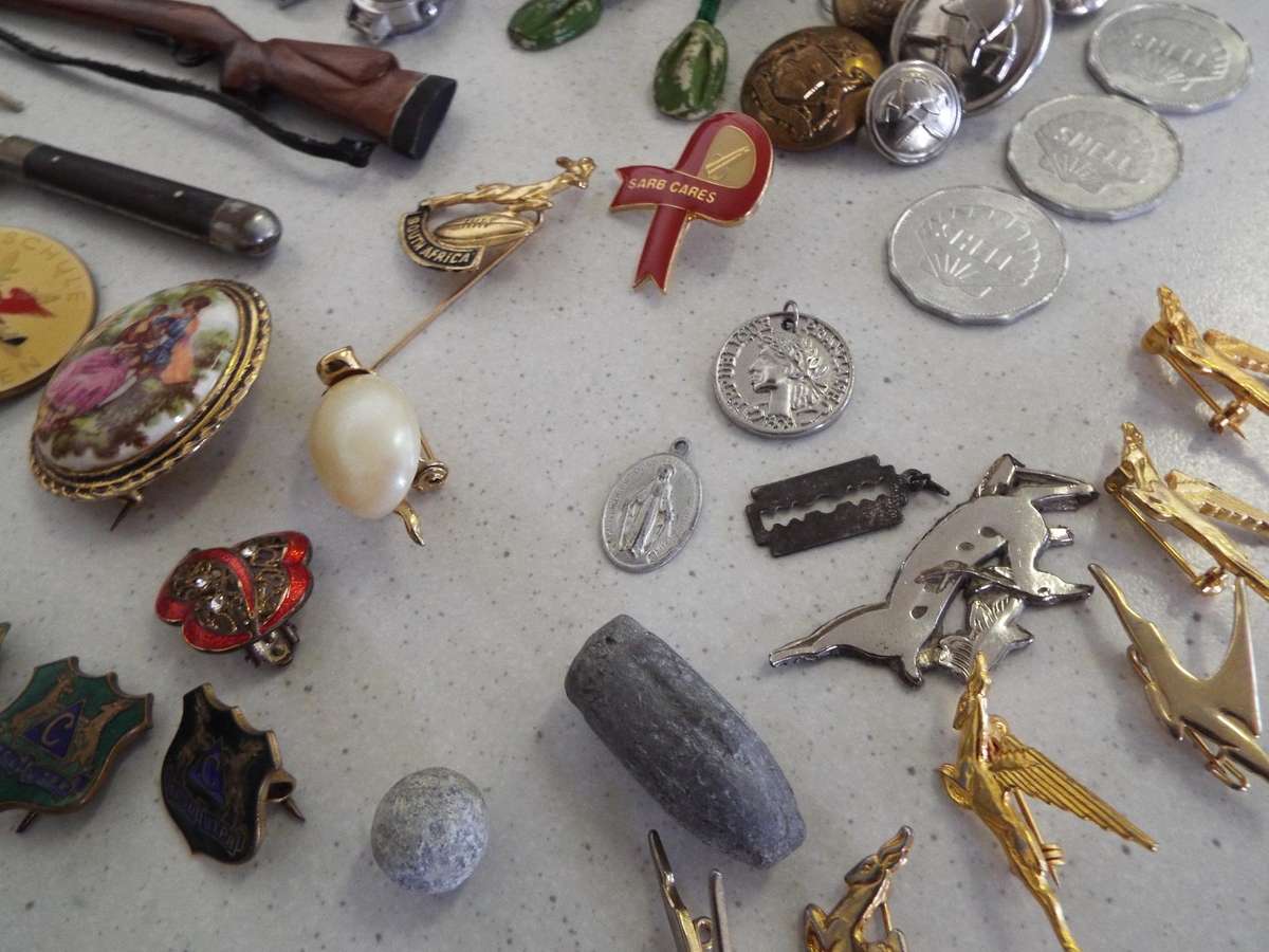 NICE VINTAGE COLLECTABLE LOT