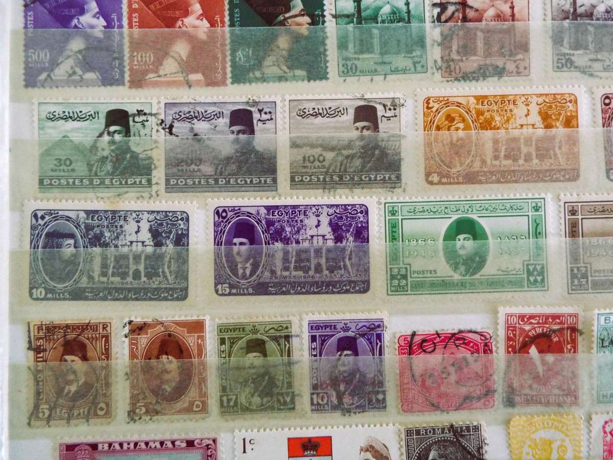 WE SELL STAMPS PER PAGE SPOT THE ONE U KNEED