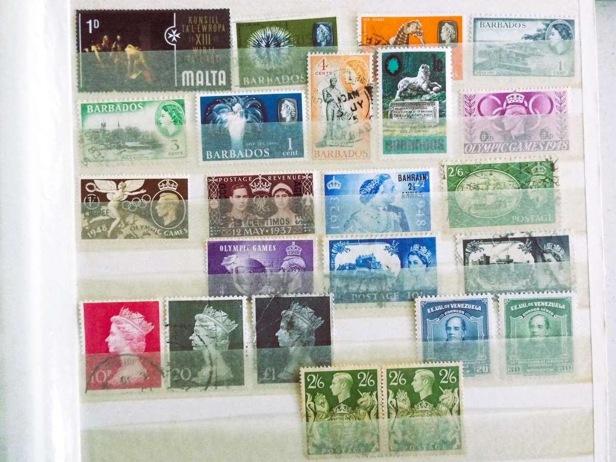 WE SELL STAMPS PER PAGE SPOT THE ONE U KNEED