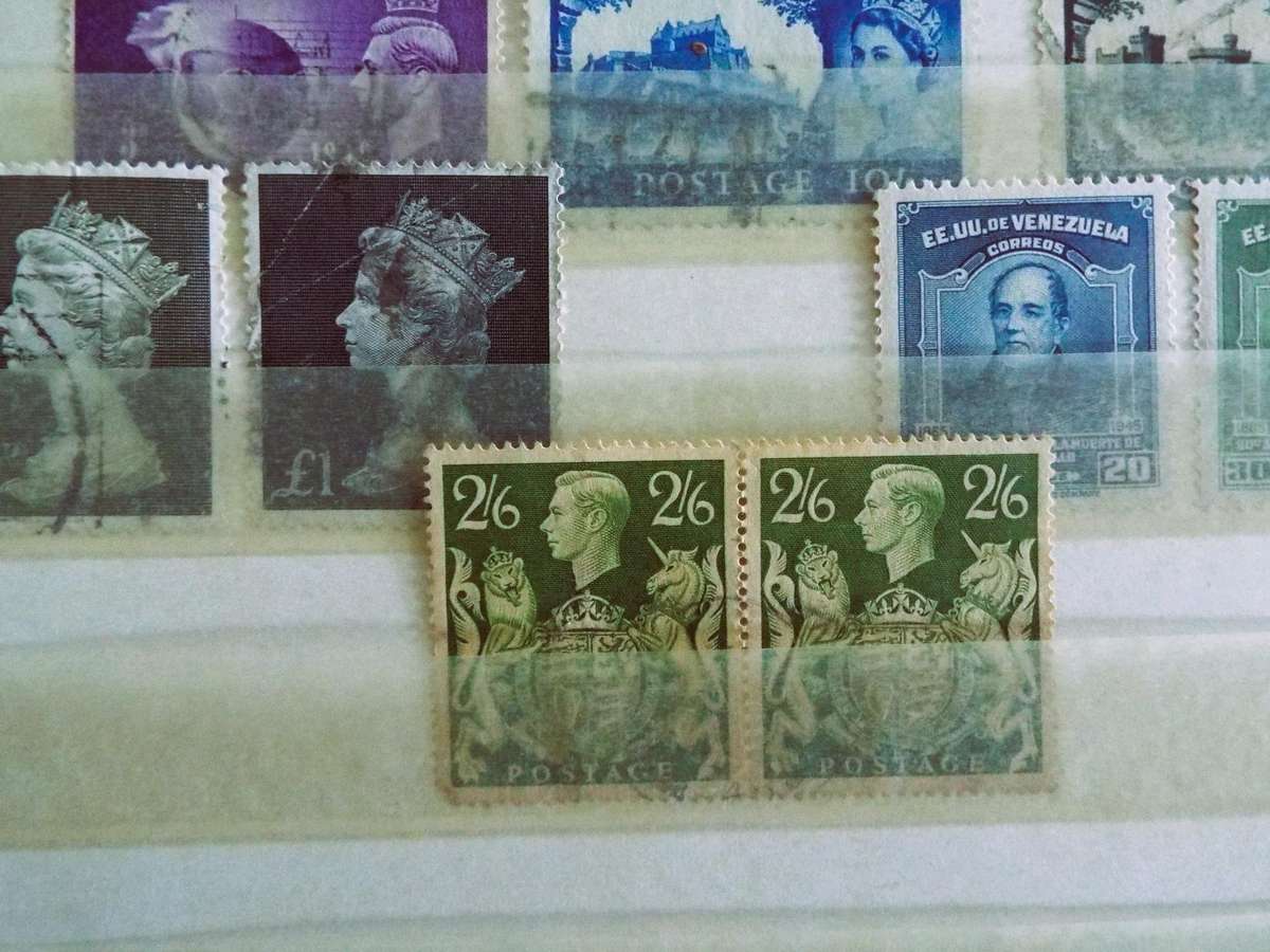 WE SELL STAMPS PER PAGE SPOT THE ONE U KNEED