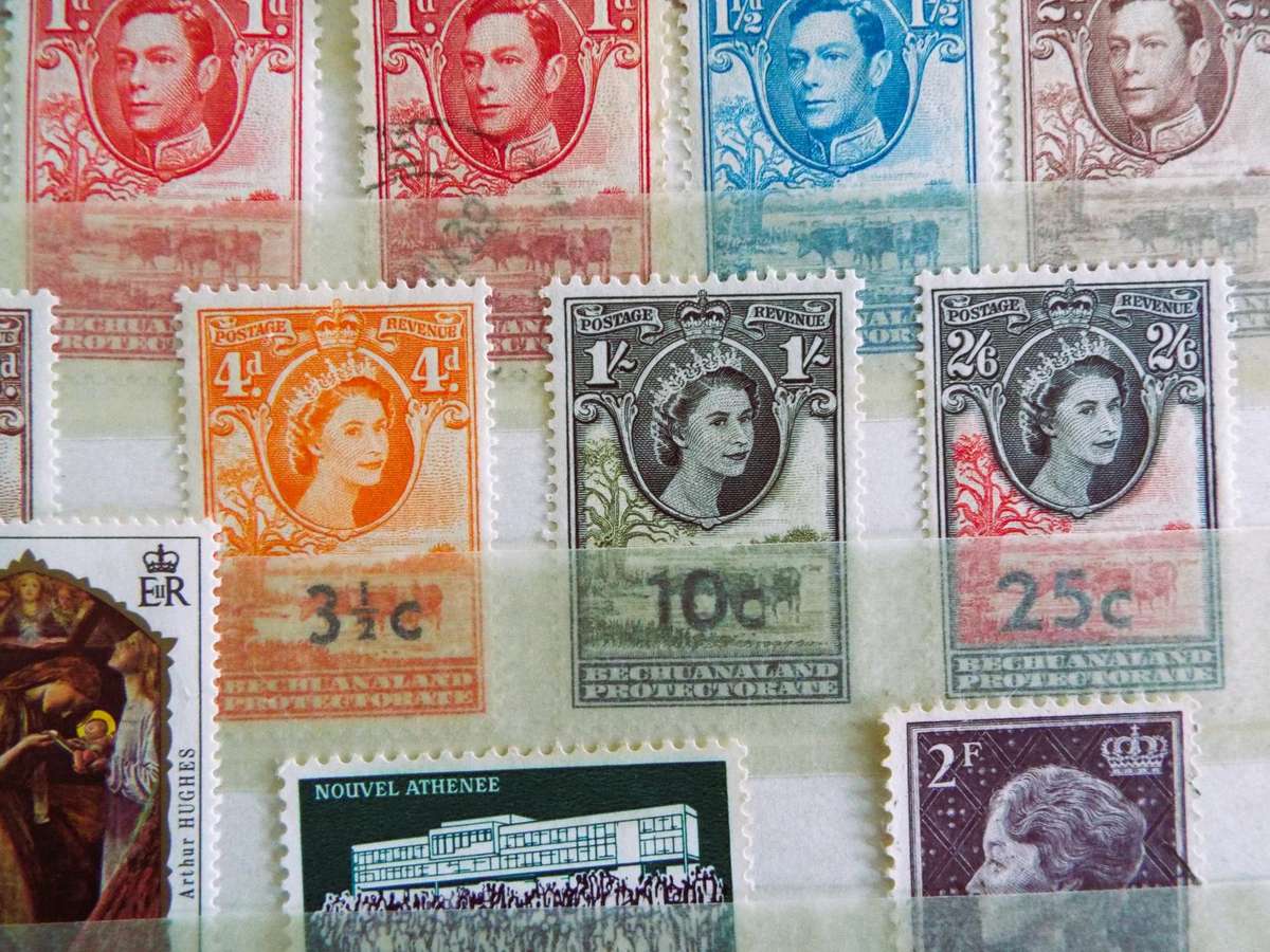 WE SELL STAMPS PER PAGE SPOT THE ONE U KNEED