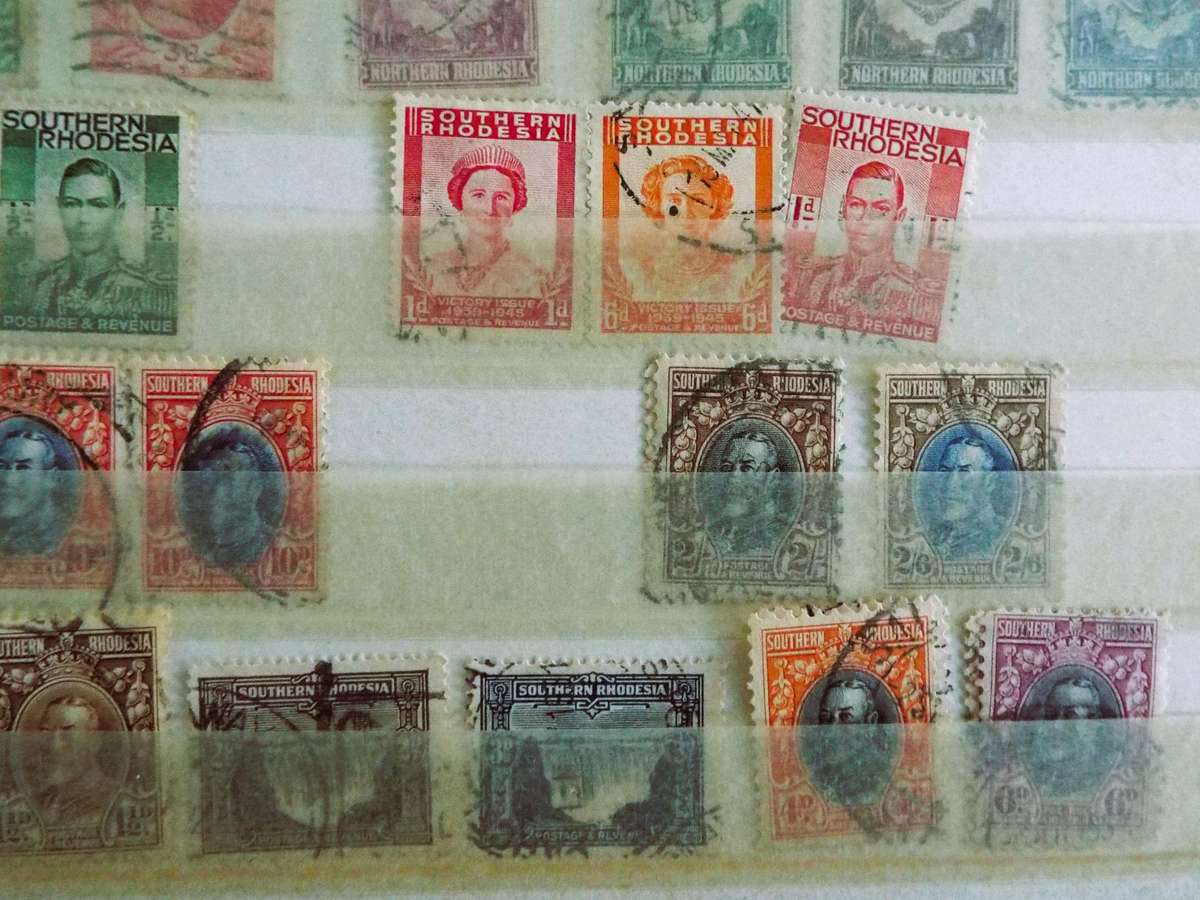 WE SELL STAMPS PER PAGE SPOT THE ONE U KNEED