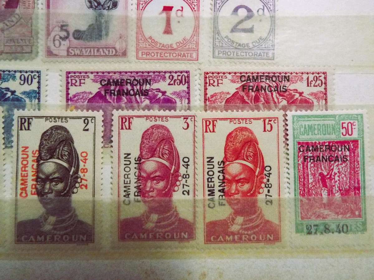 WE SELL STAMPS PER PAGE SPOT THE ONE U KNEED