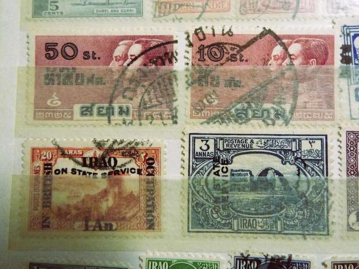 WE SELL STAMPS PER PAGE SPOT THE ONE U KNEED