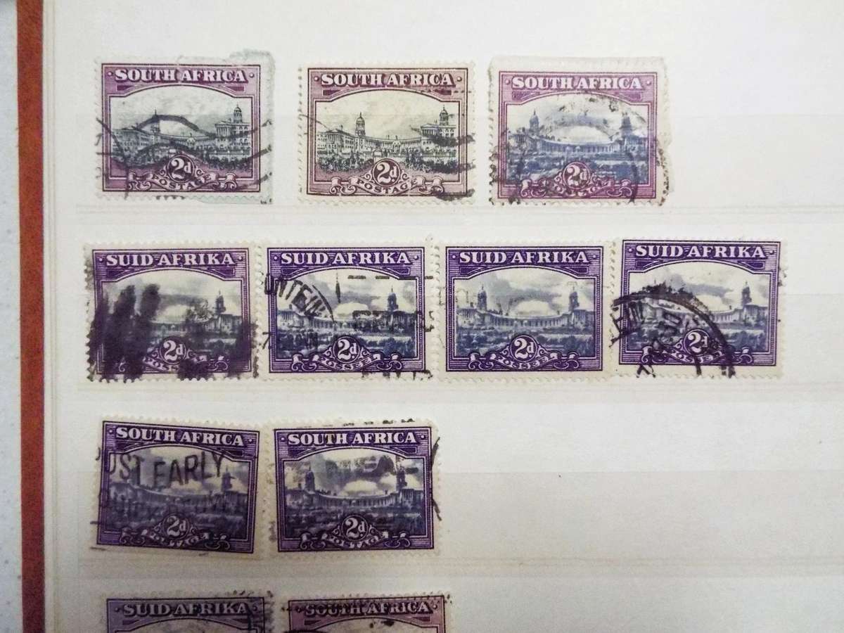 B4  ,,,32 X  SOUTH AFRICA - mix union STAMPs