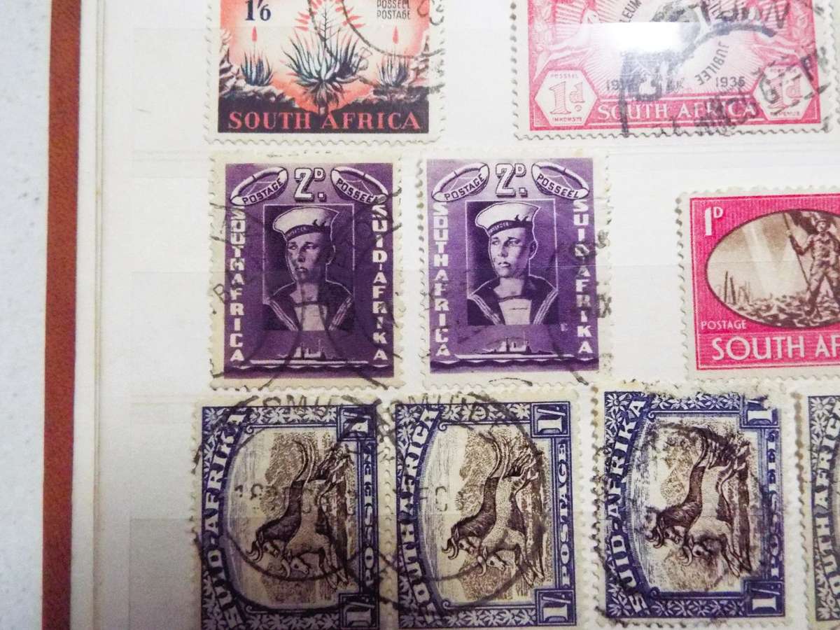 B4  ,,,32 X  SOUTH AFRICA - mix union STAMPs