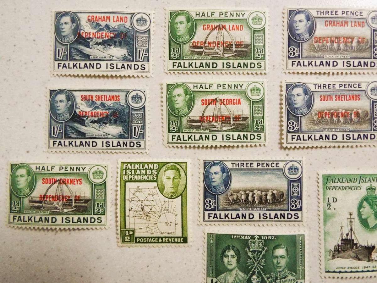 FRAKLAND ISLANDS GROUP   (1936-1952 ) HIGH VALUE LOT OF 17 STAMPS