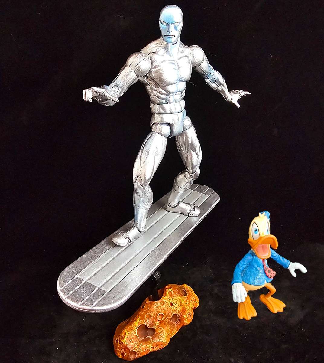 ToyBiz Marvel Legends Silver Surfer with Howard the Duck