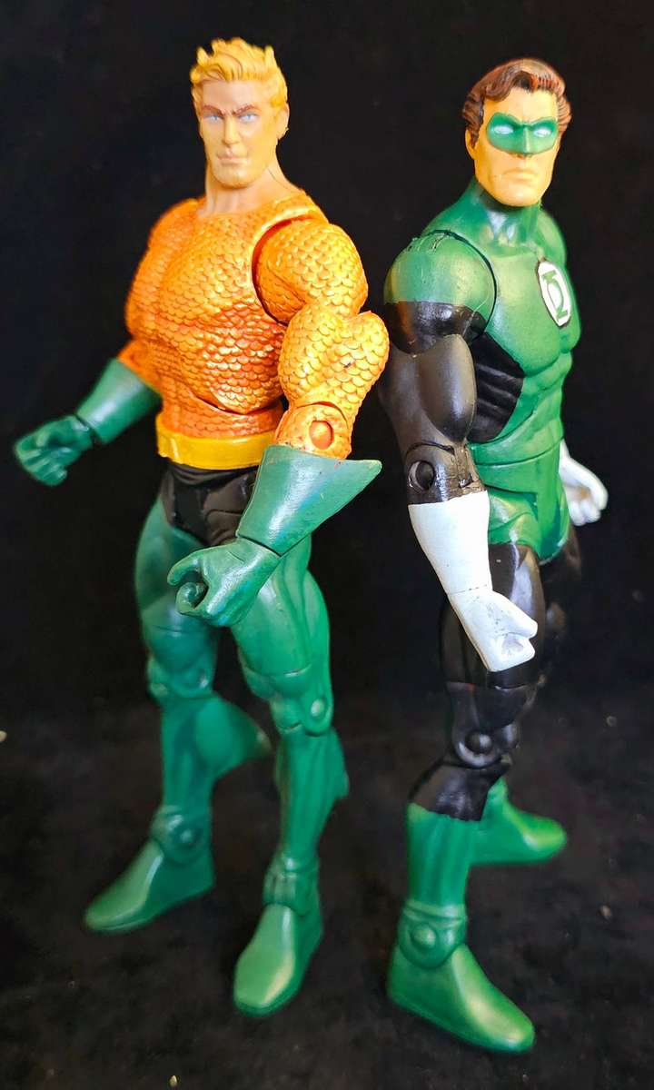 Mattel DC Universe Classics Aquaman