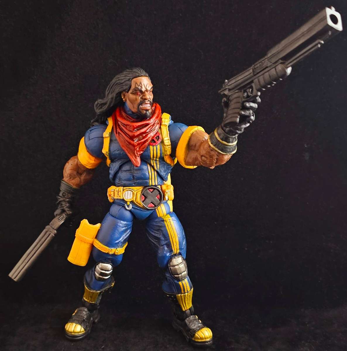 ToyBiz Marvel Legends Bishop