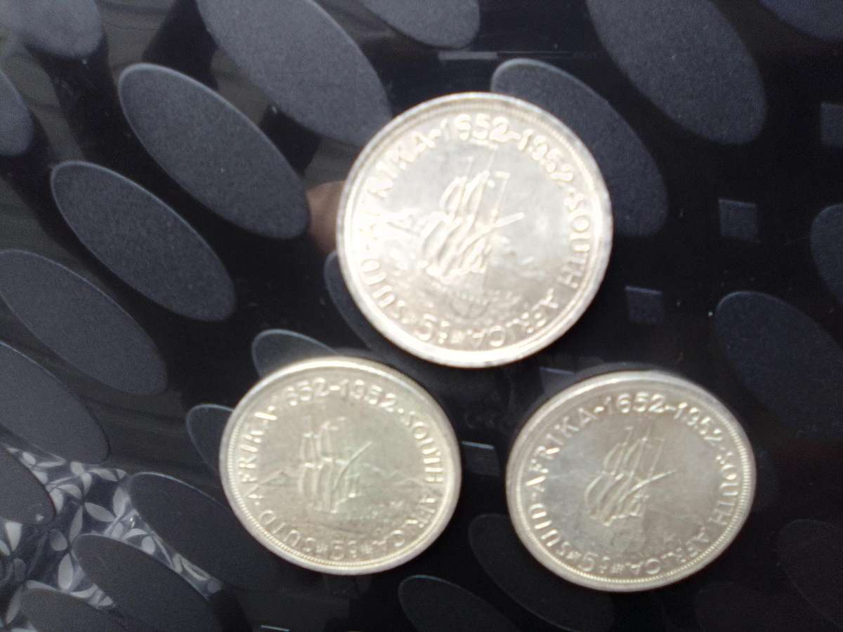 1952 5 shilling Silver Investment coins